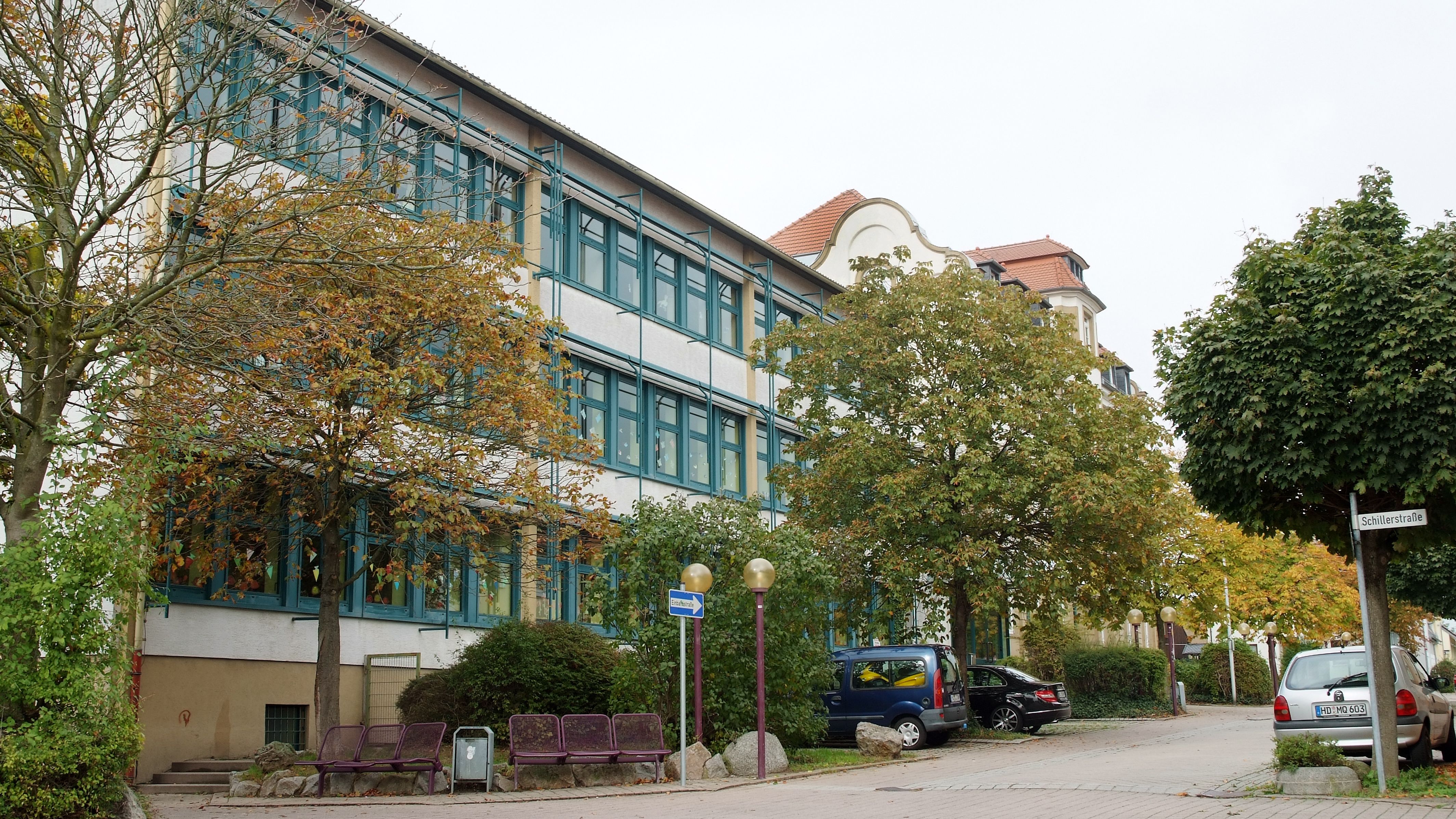 
    
            
                    Schillerschule
                
        
