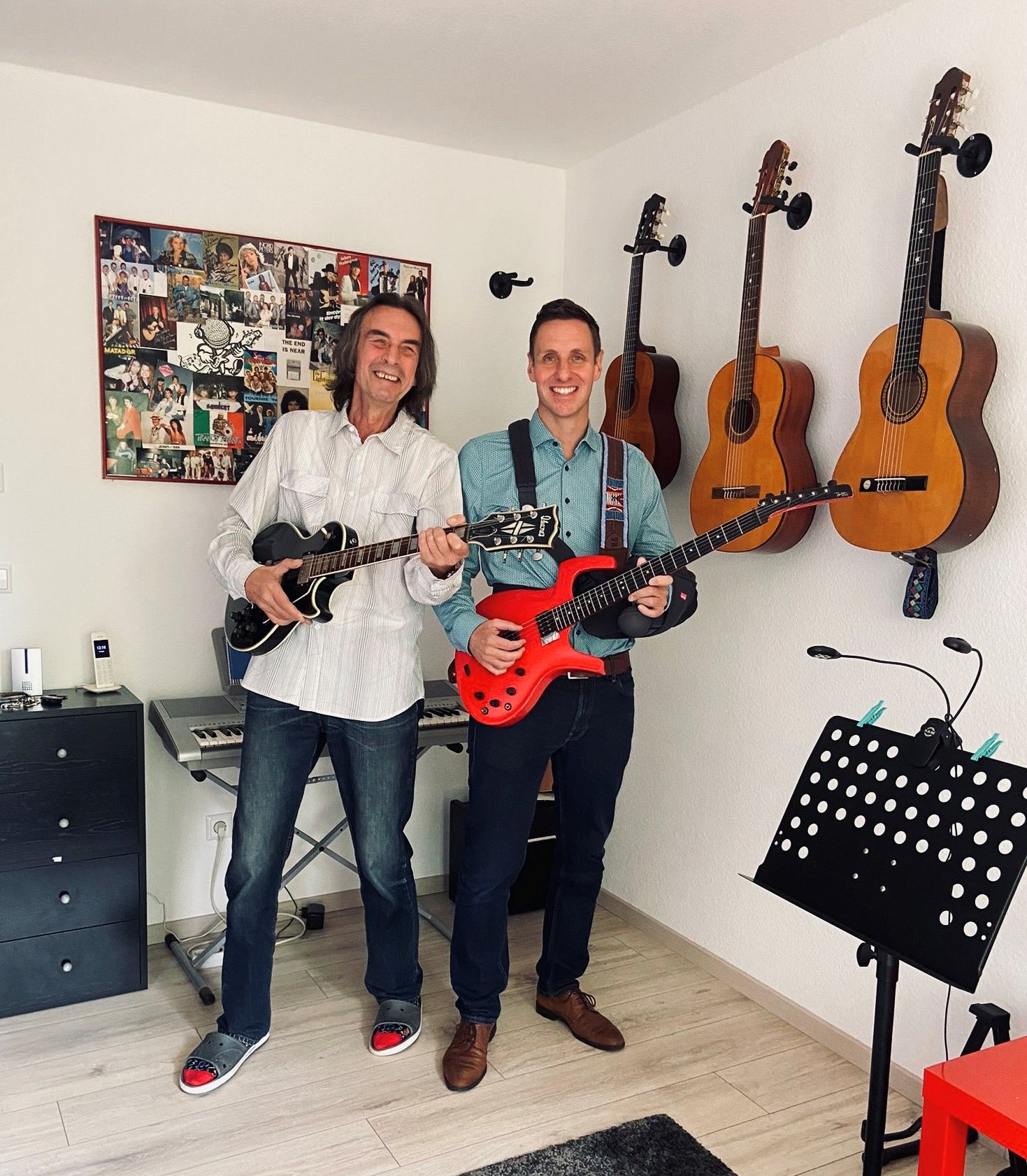 
    
            
                    Volker Klügel: 20 Jahre Gitarrenschule und ein Leben für die Musik
                
        

